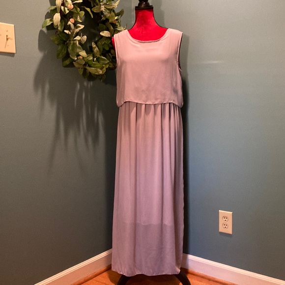 Shang Ya Dresses & Skirts - Shanga Ya Gray Maxi Dre’s Size Medium